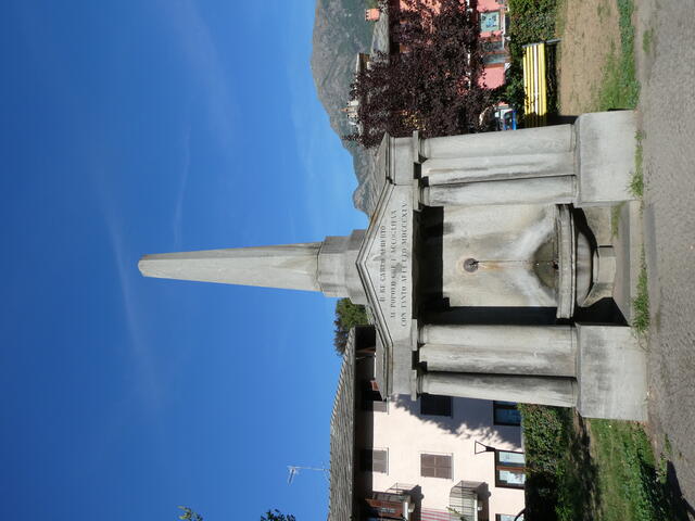 fontana di Re Carlo Alberto (Torre Pellice)
